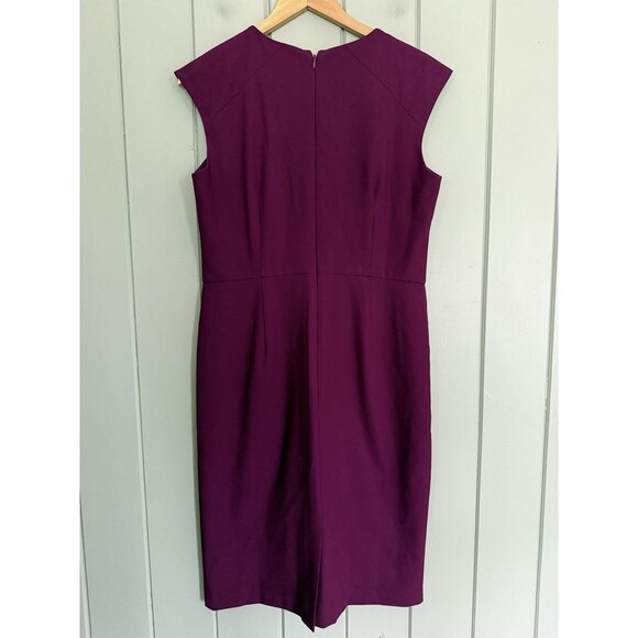 Ann Taylor Dress 8 Plum Burst Bi-Stretch Crew Neck Sheath Knee Length Career - Picture 8 of 9